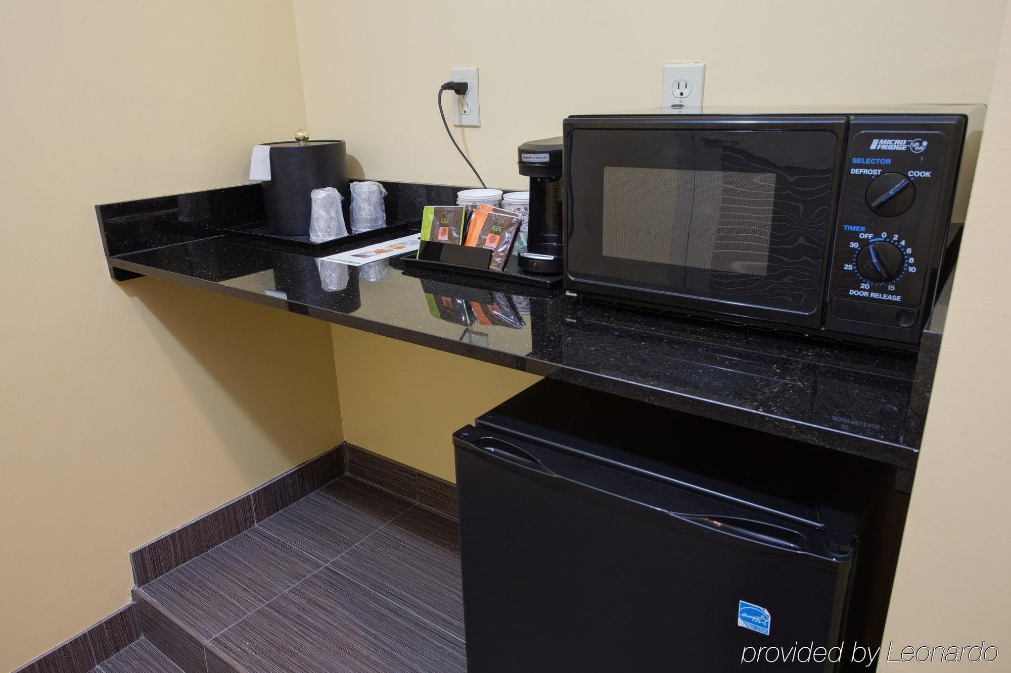 Holiday Inn North Phoenix Eksteriør billede