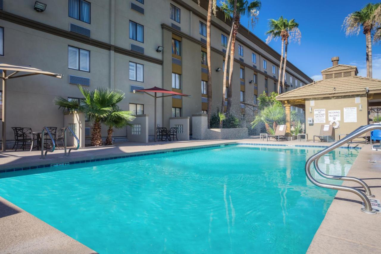 Holiday Inn North Phoenix Eksteriør billede